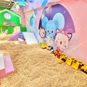 US: More than just a playground, it's an “artistic space for family fun” for urban families US Premium Indoor Family Playground Case Studies